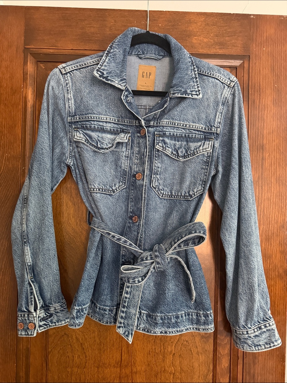 GAP Women's Light Blue Denim Jacket with Waist Tie
